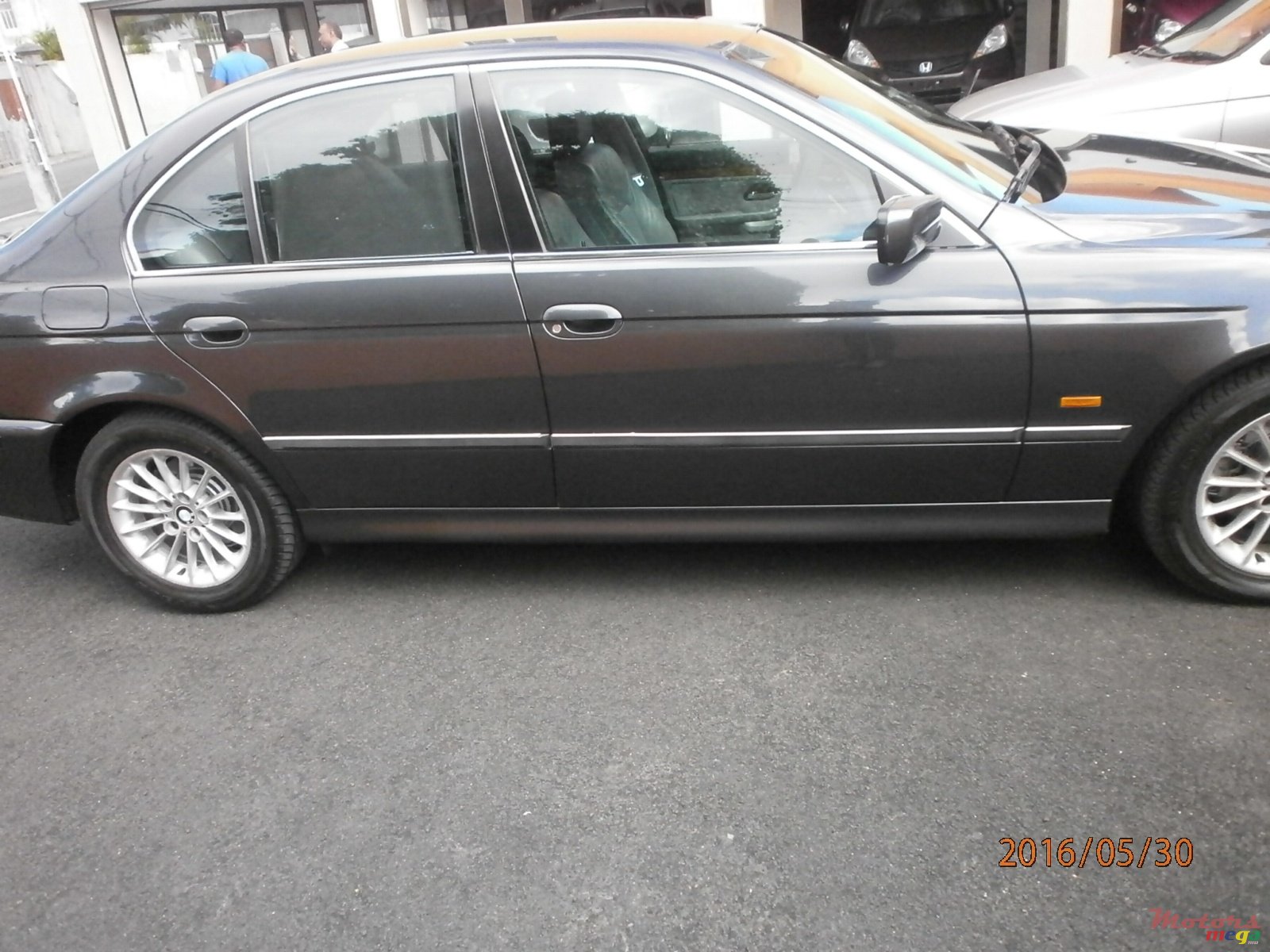 1998' BMW 523 photo #2