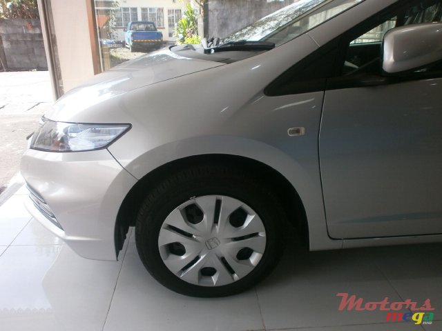 2014' Honda Insight photo #2