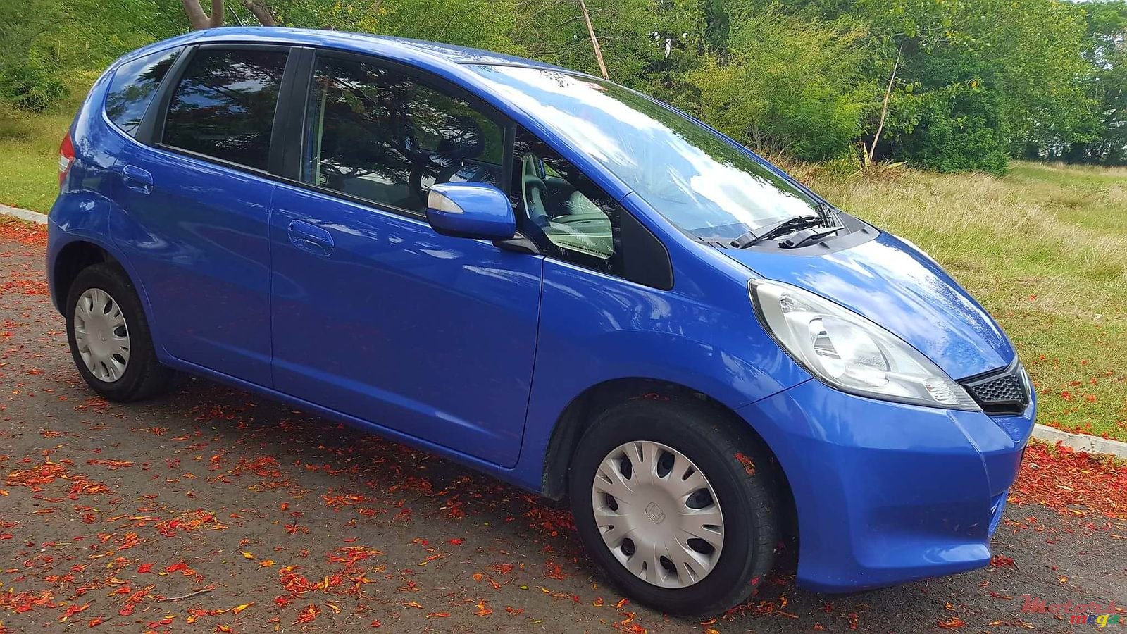 2012' Honda Fit photo #1