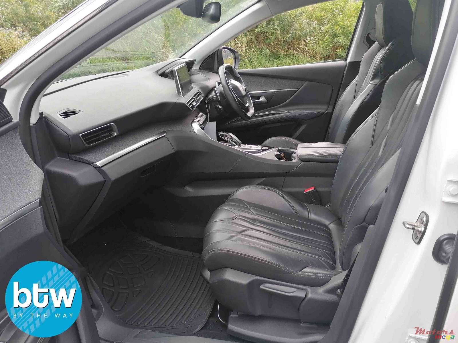 2017' Peugeot 3008 photo #4