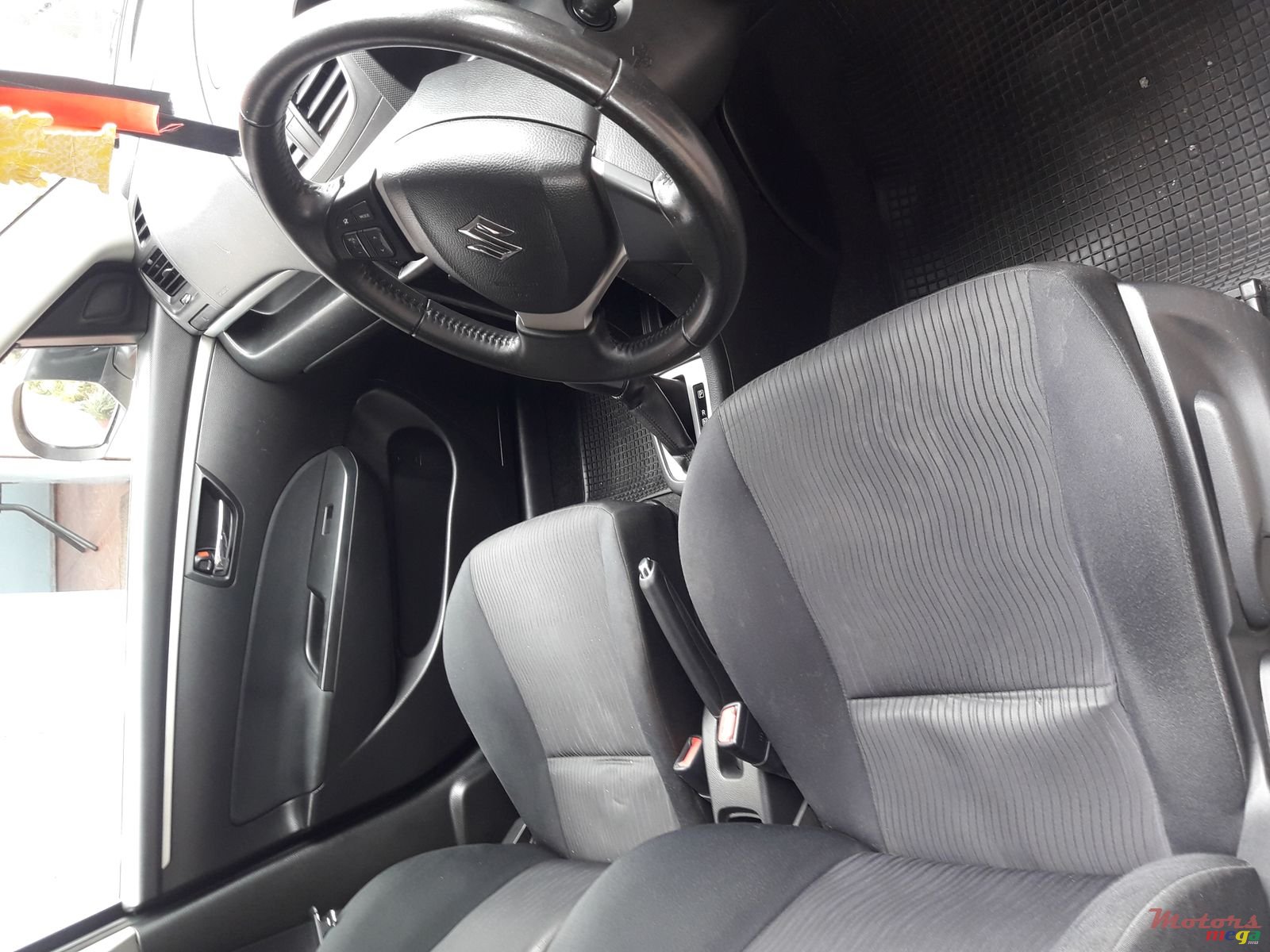 2011' Suzuki Swift fully japanese made... photo #1