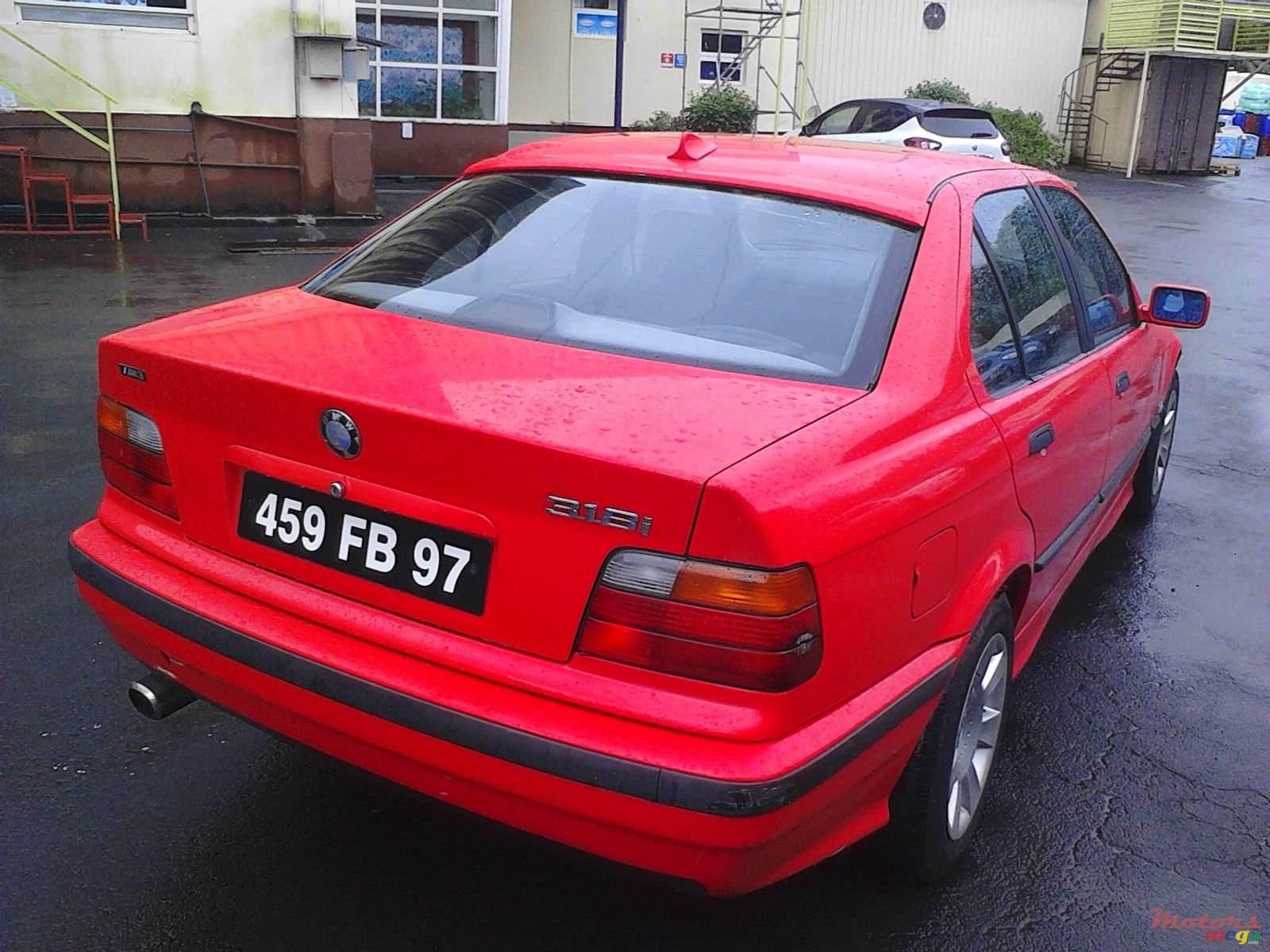 1997' BMW 318 photo #1