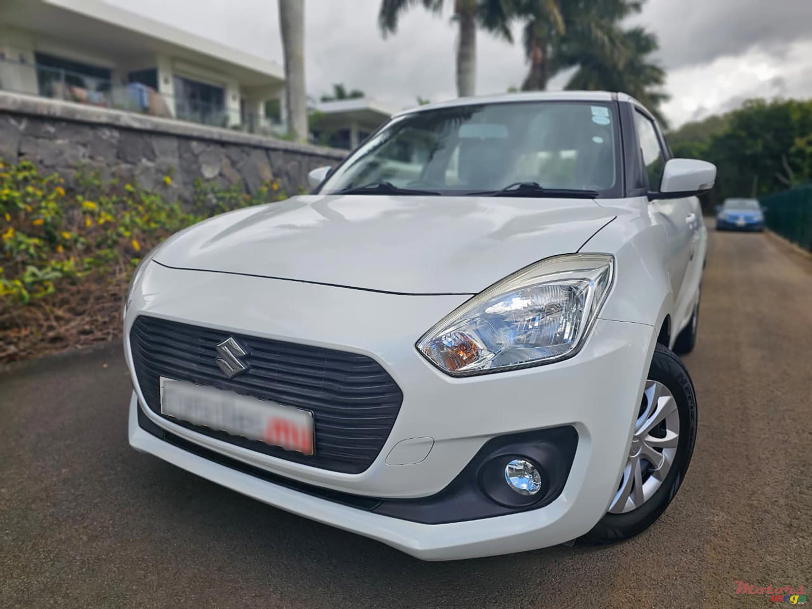2020' Suzuki Swift 1.2 photo #1
