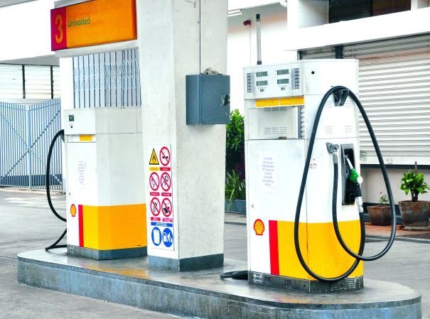 Fuel Stations Go to a General Strike Tuesday