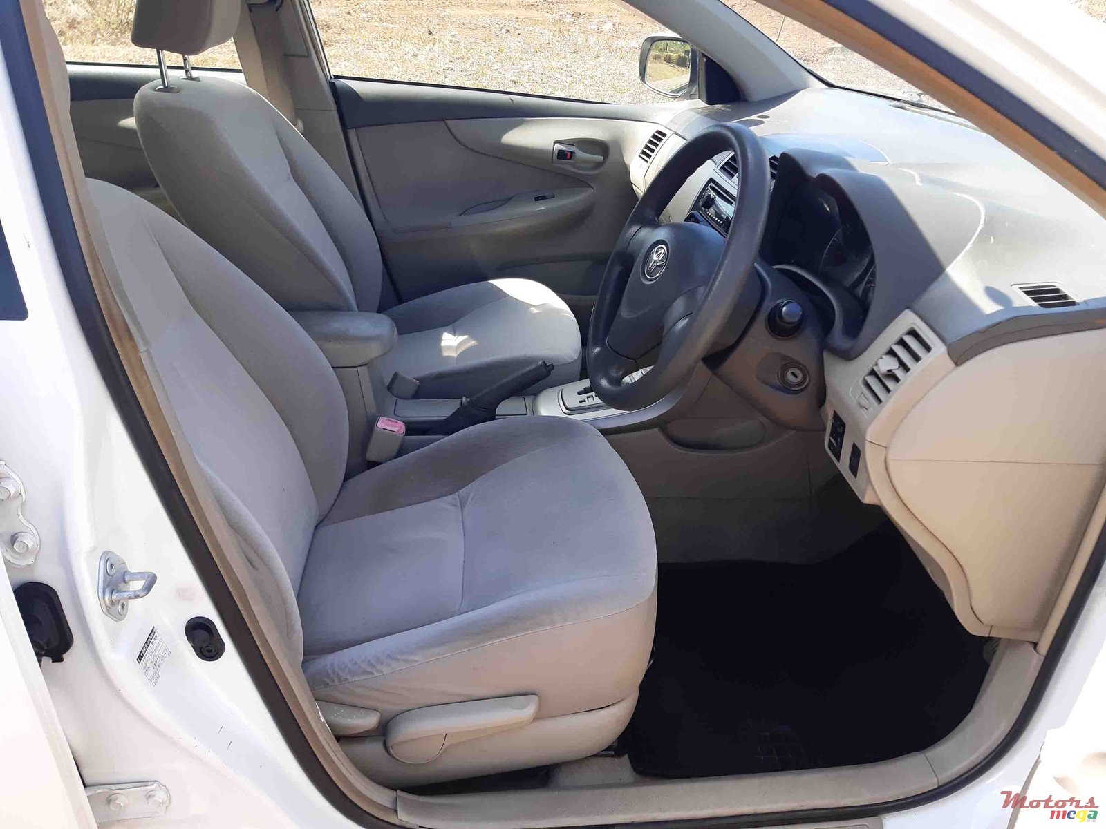 2007' Toyota Fielder photo #3