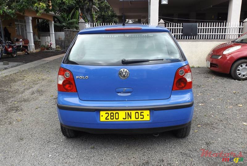 2005' Volkswagen Polo photo #4