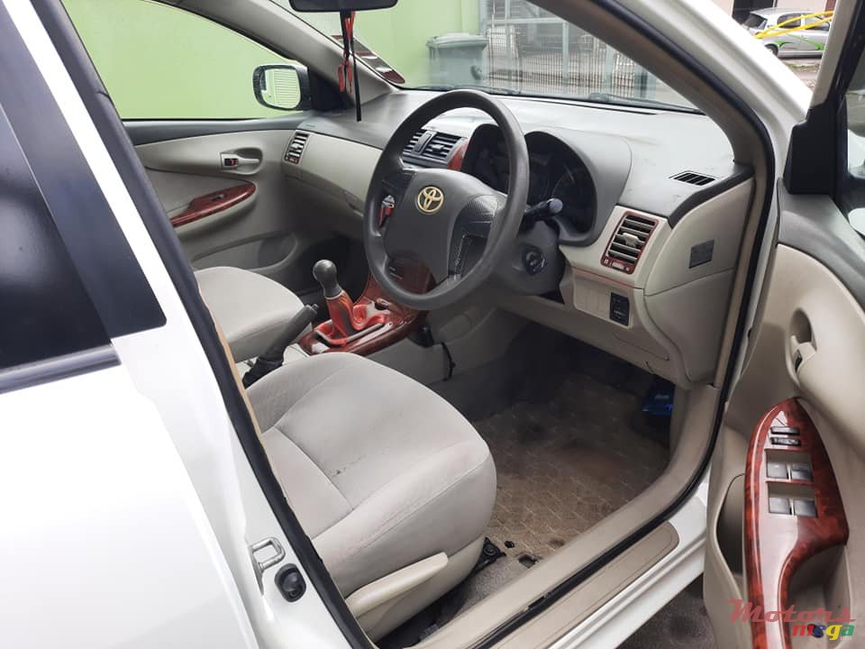 2009' Toyota Axio X LIMITED photo #7