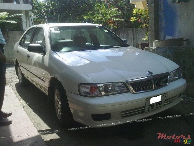 1999' Nissan Sunny B14 photo #1