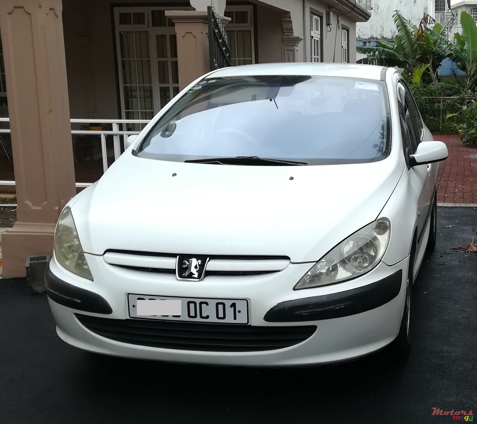 2001' Peugeot 307 photo #2