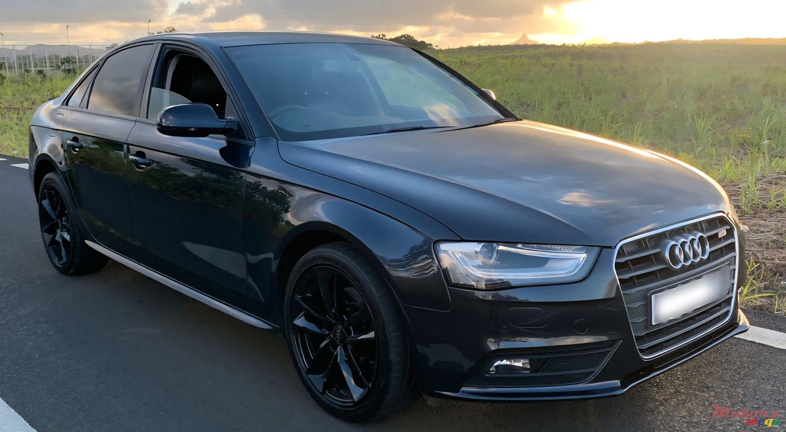 2015' Audi A4 photo #5