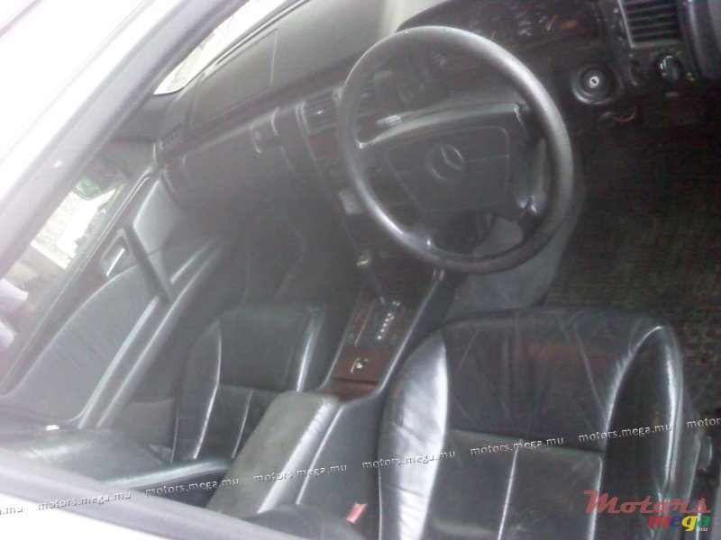 1996' Mercedes-Benz photo #2