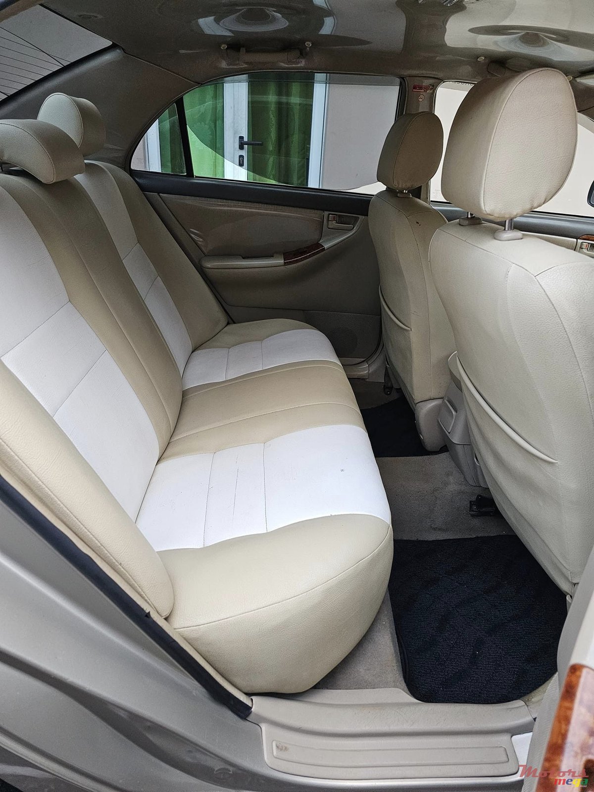 2006' Toyota Corolla 40th Anniversary Edition photo #7