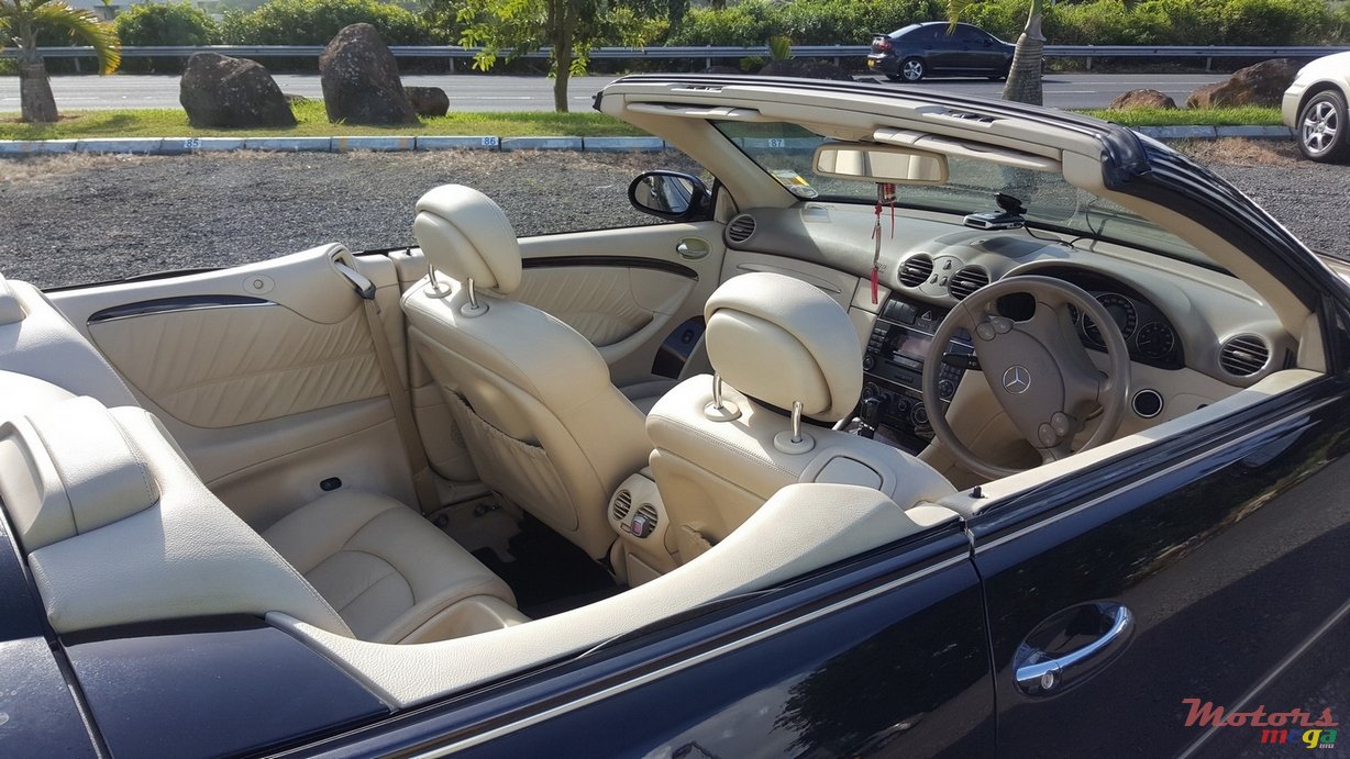 2007' Mercedes-Benz CLK 200 Original photo #2