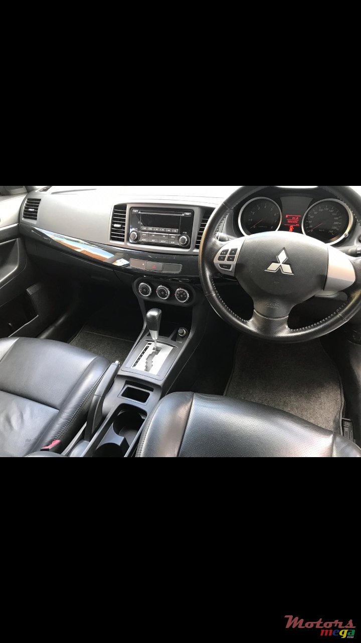2015' Mitsubishi Lancer photo #4