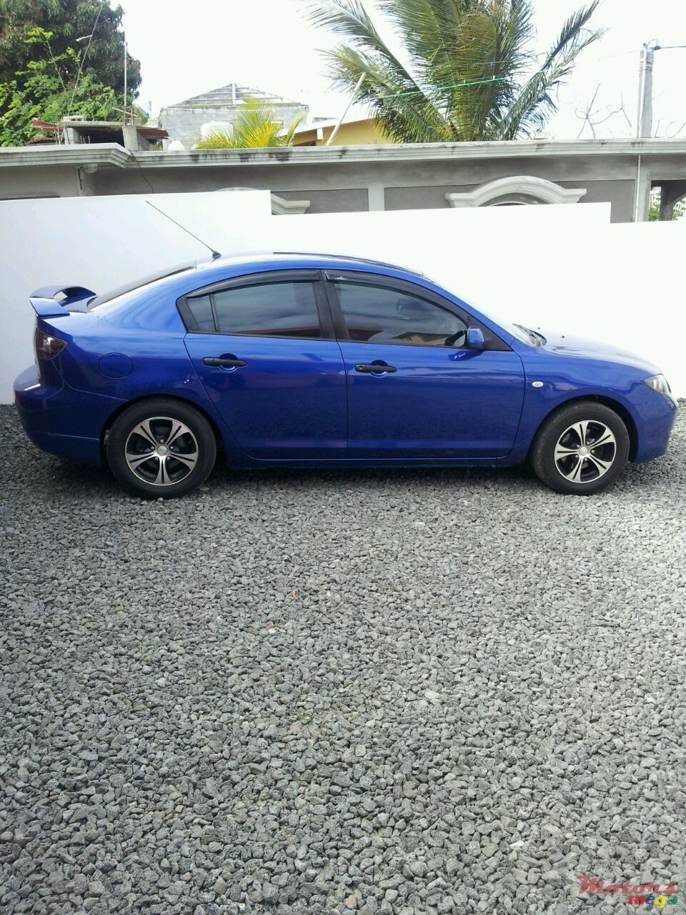 2007' Mazda Axela photo #1