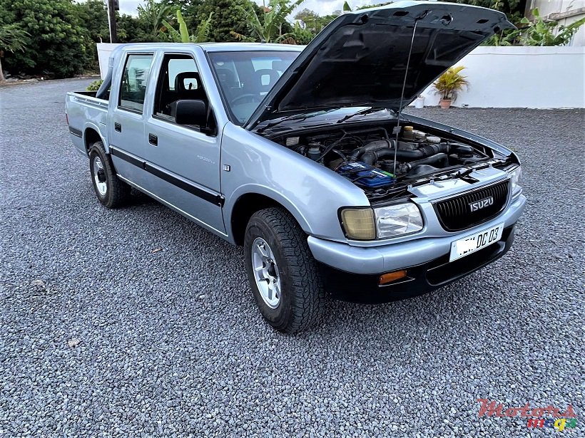 2003' Isuzu KB250 photo #7