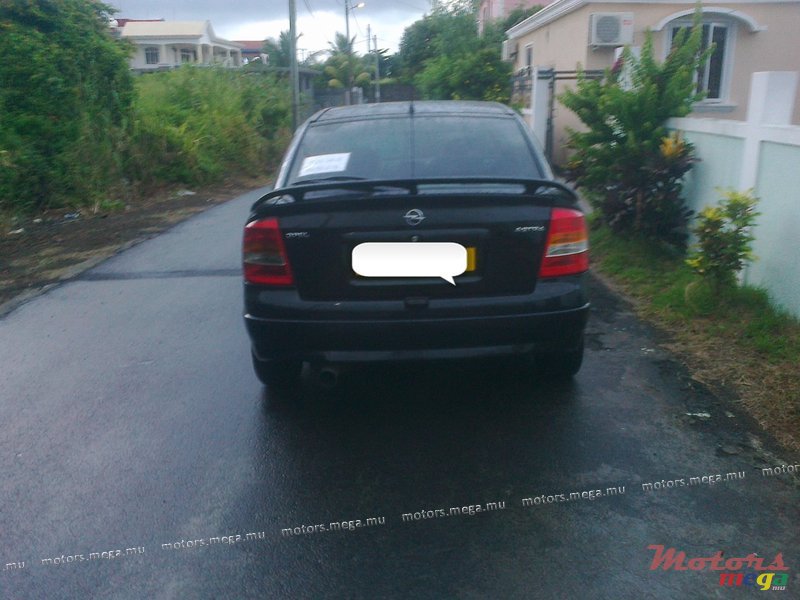2002' Opel photo #2