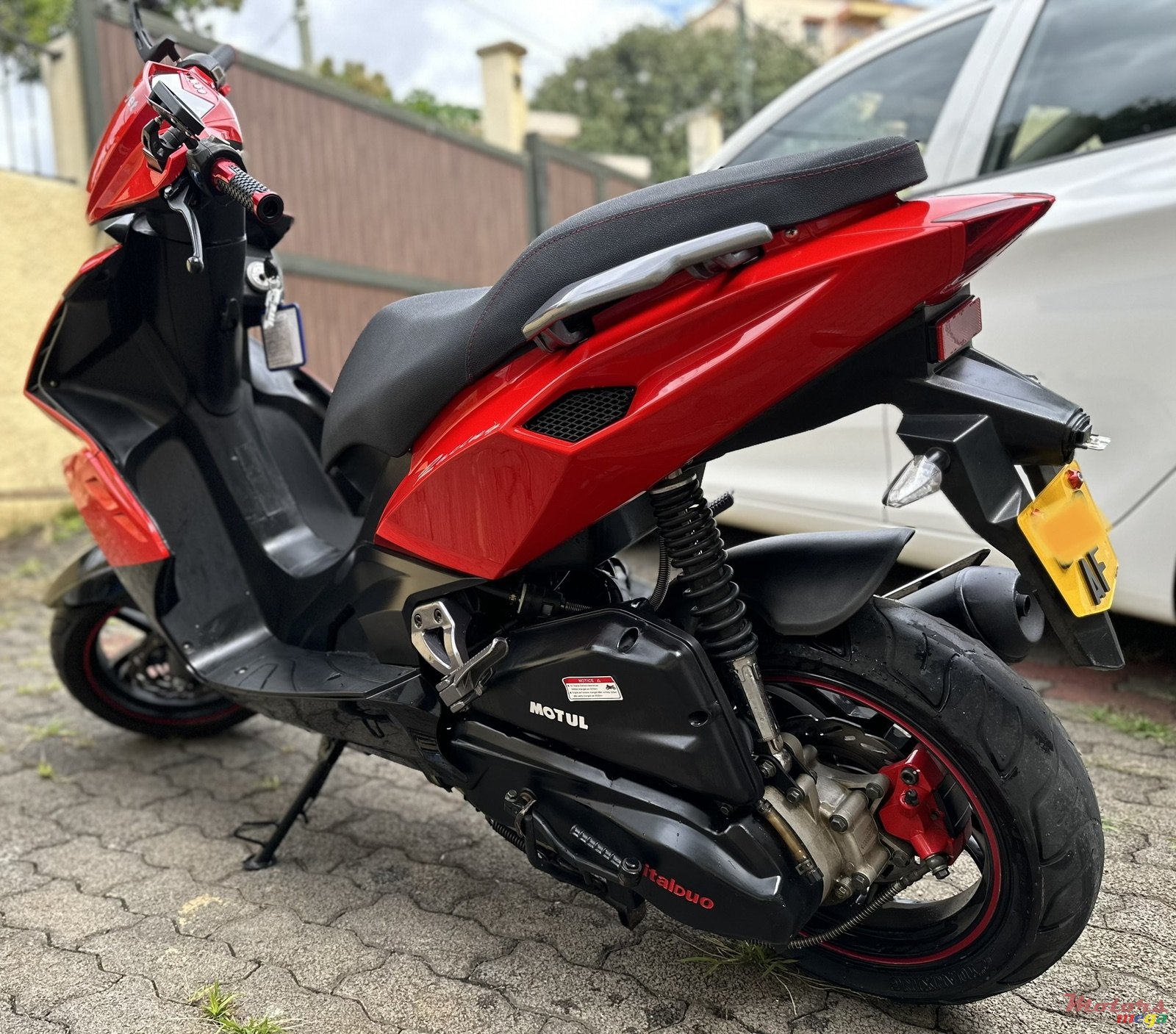 2020' Italjet photo #2