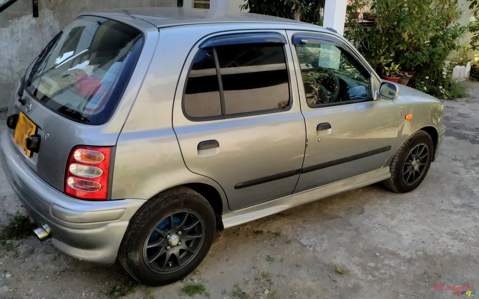 2001' Nissan March AK11 photo #3