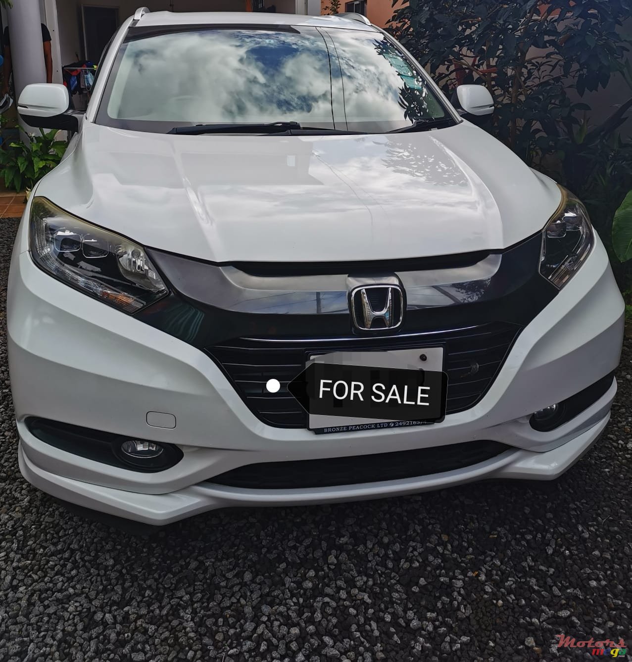 2014' Honda Vezel photo #1