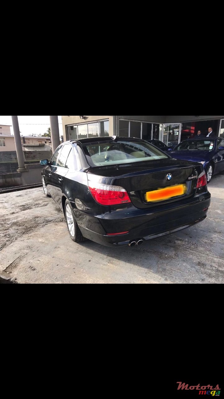 2007' BMW 540 photo #2
