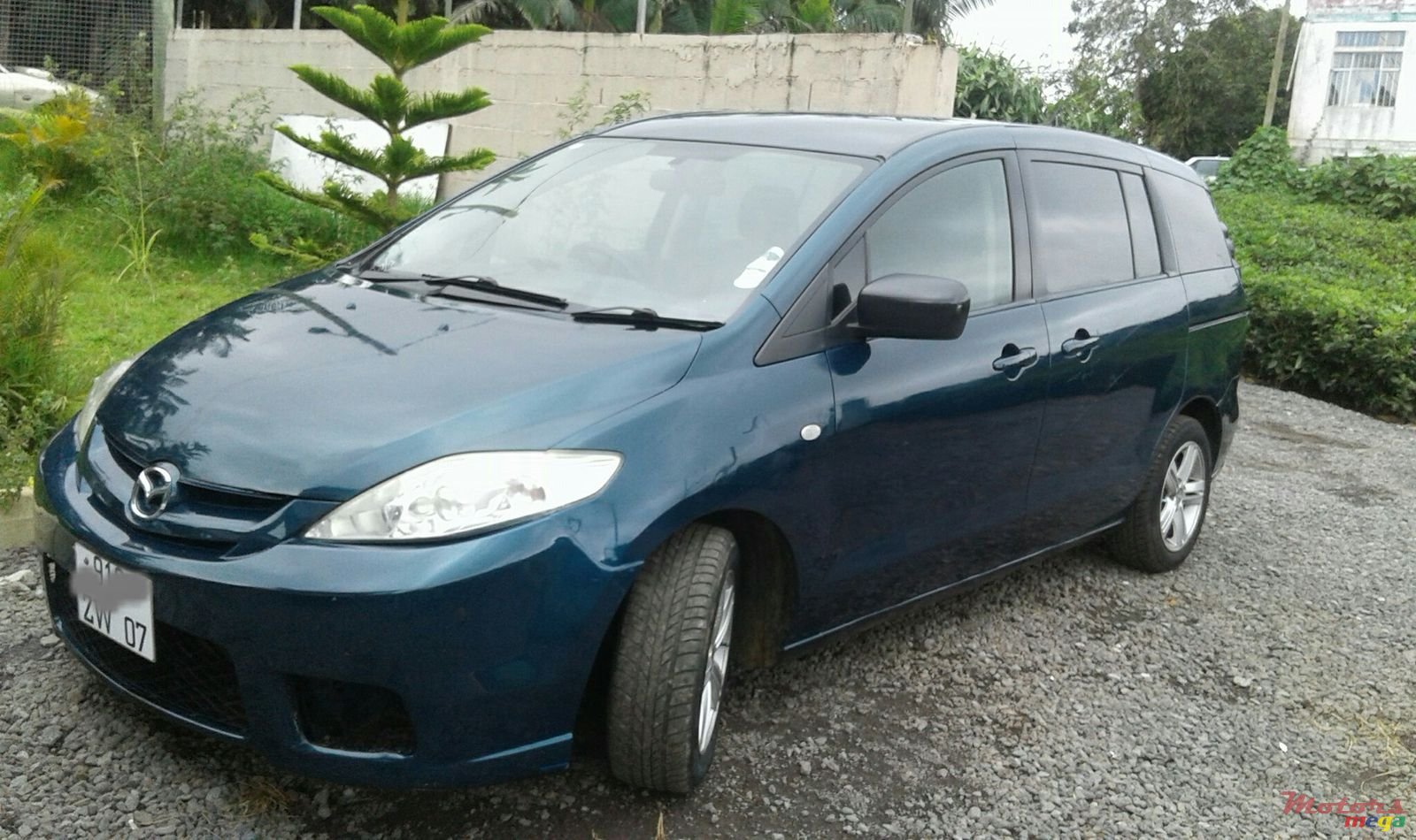 2007' Mazda 5 photo #2