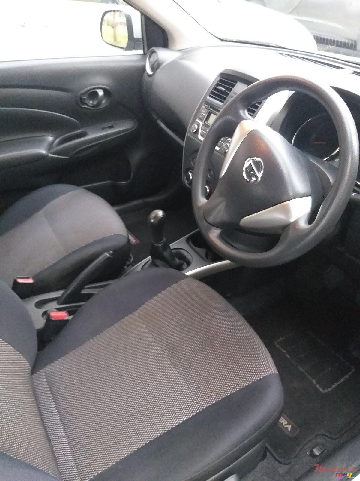 2015' Nissan Almera photo #5