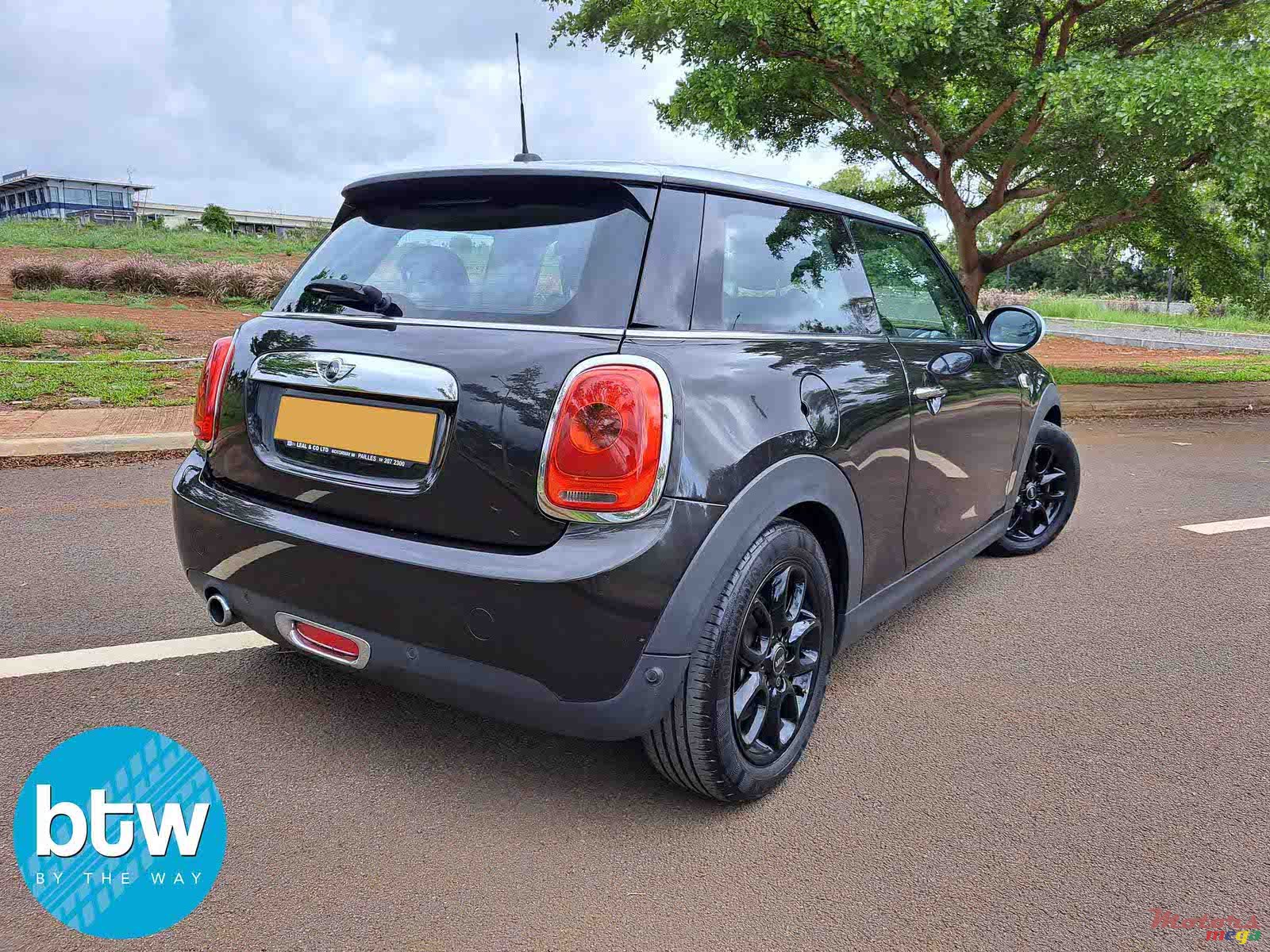 2016' MINI Cooper photo #3