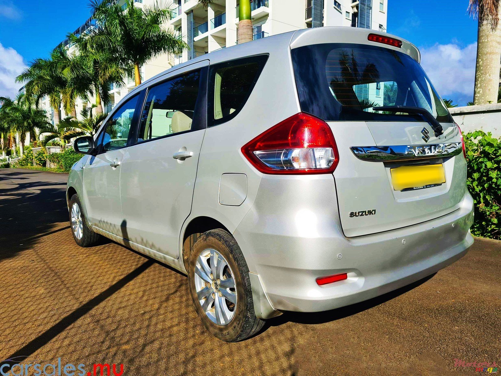 2017' Suzuki Ertiga 1.4 7 Seater photo #3
