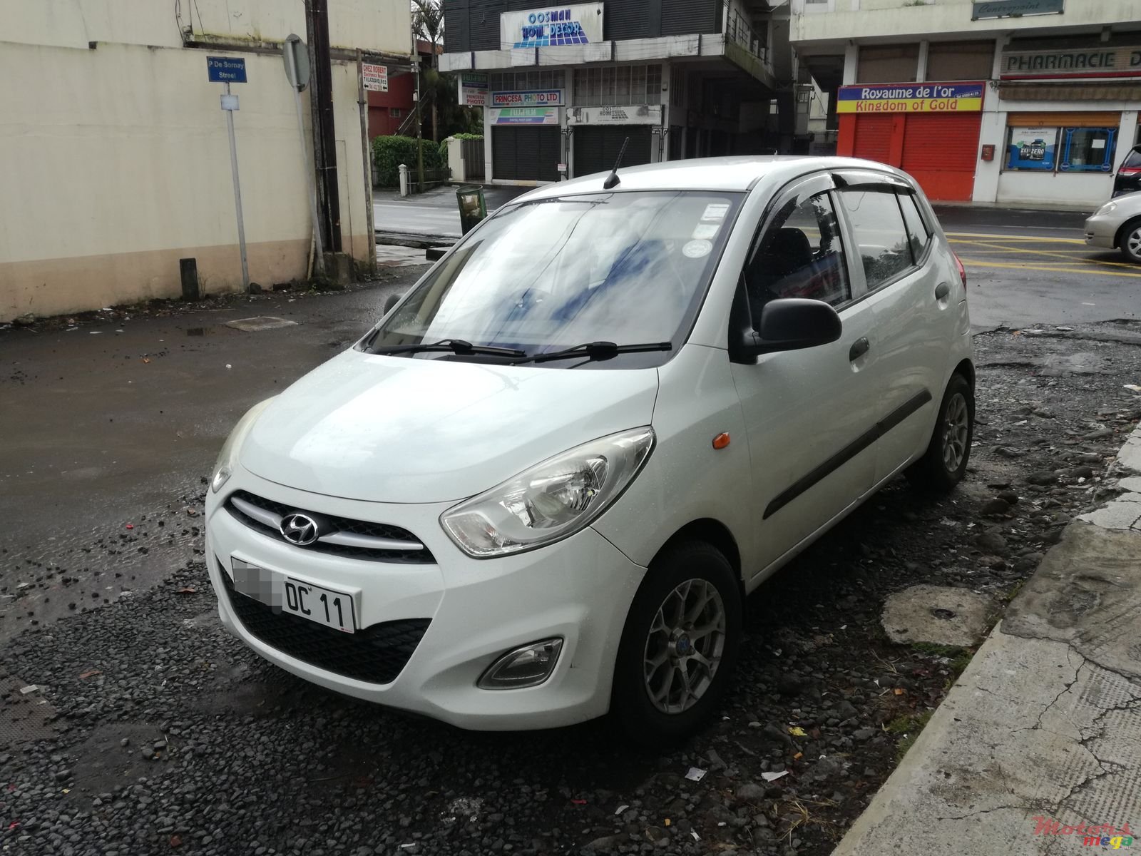 2011' Hyundai i10 photo #1