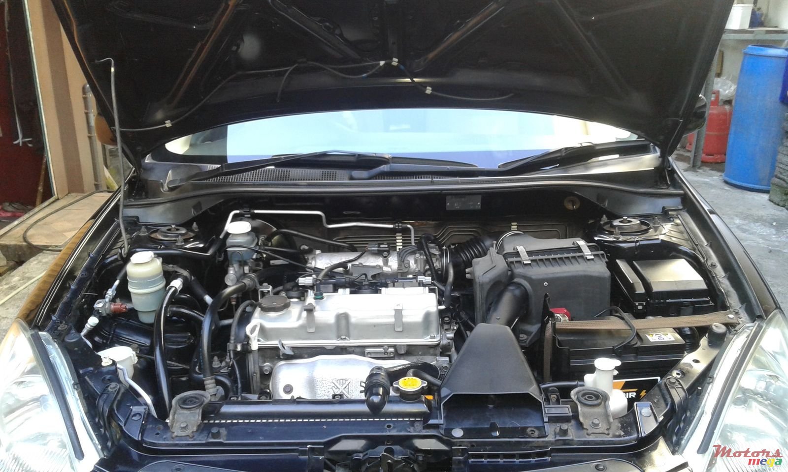 2005' Mitsubishi Lancer photo #7