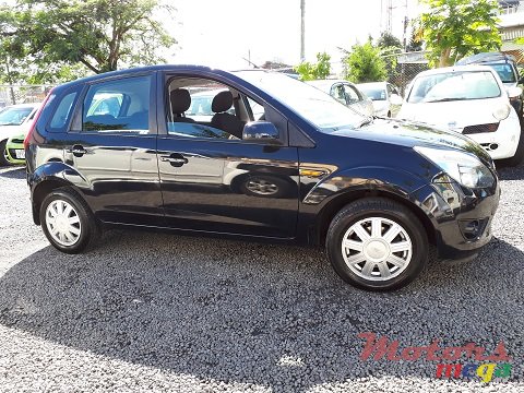 2011' Ford Figo photo #1