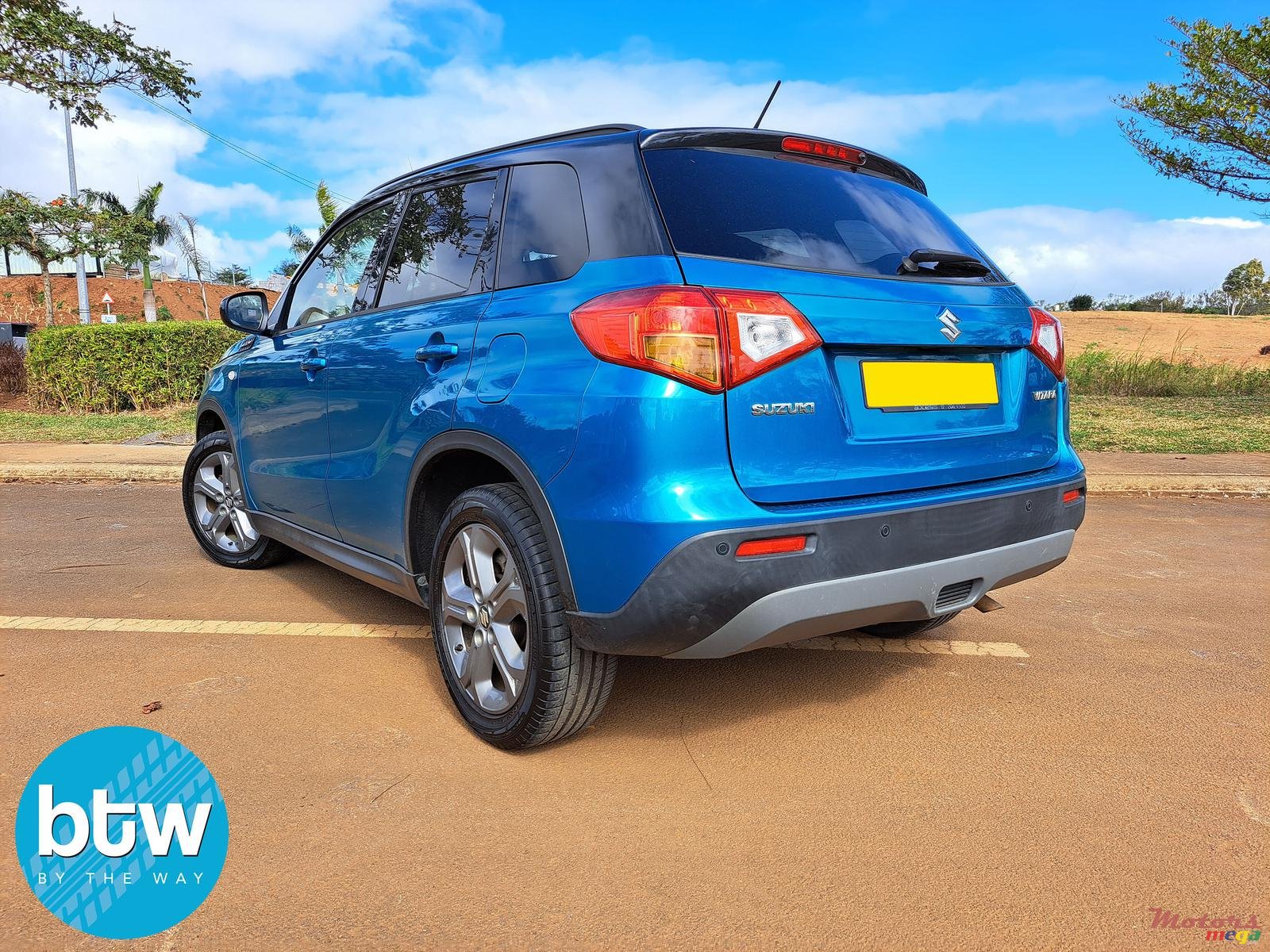 2016' Suzuki Vitara photo #2