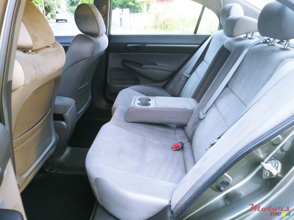 2008' Honda Civic 1.6 i-vtec photo #6