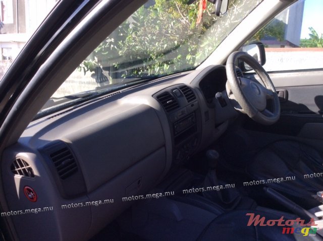 2006' Isuzu KB Series KB300 - 2 X 4 photo #2