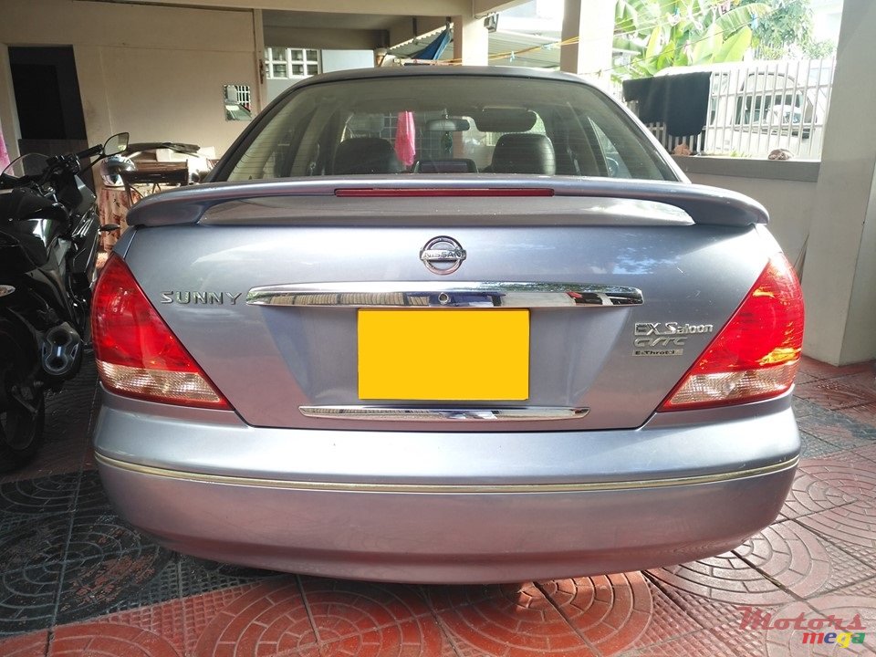2004' Nissan Sunny N17 photo #3