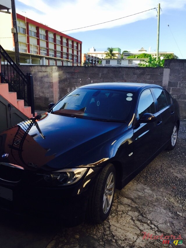 2005' BMW 320 e90 photo #1