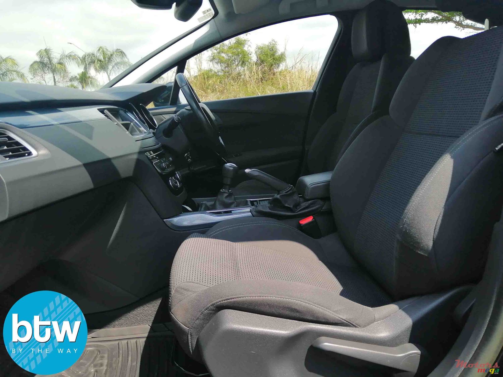 2015' Peugeot 508 photo #5