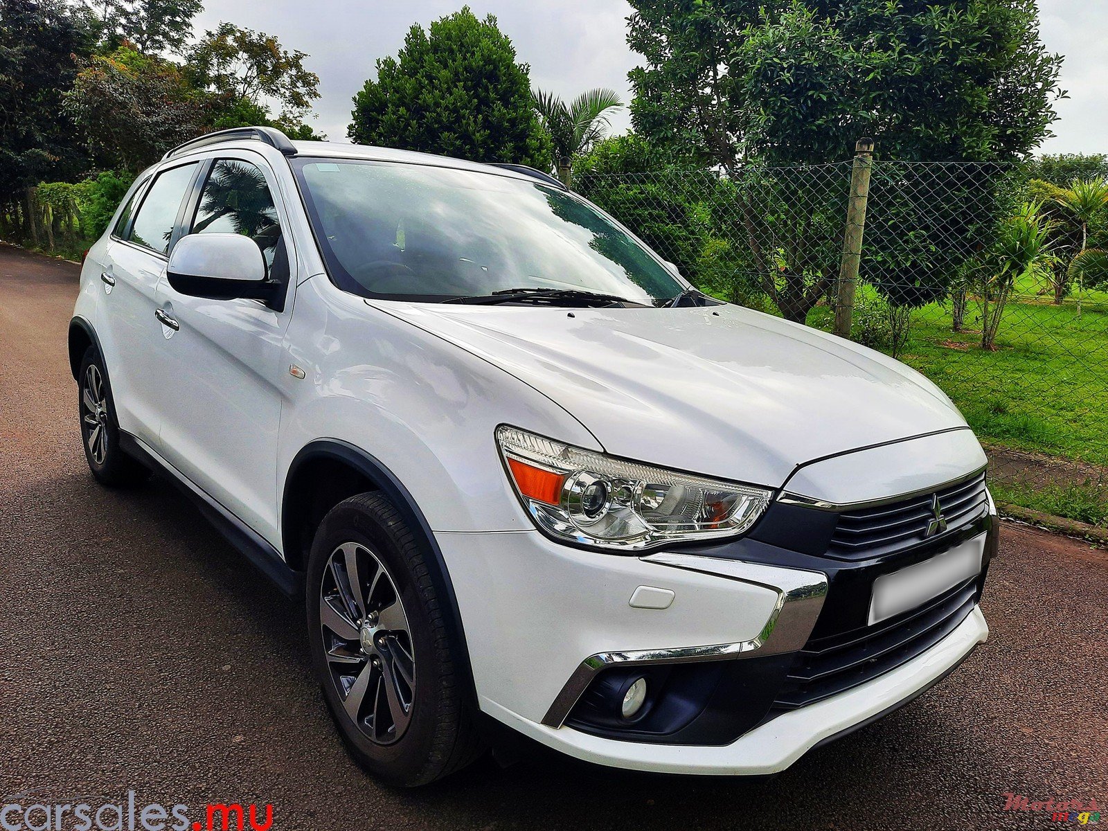 2017' Mitsubishi ASX 2.0 photo #2