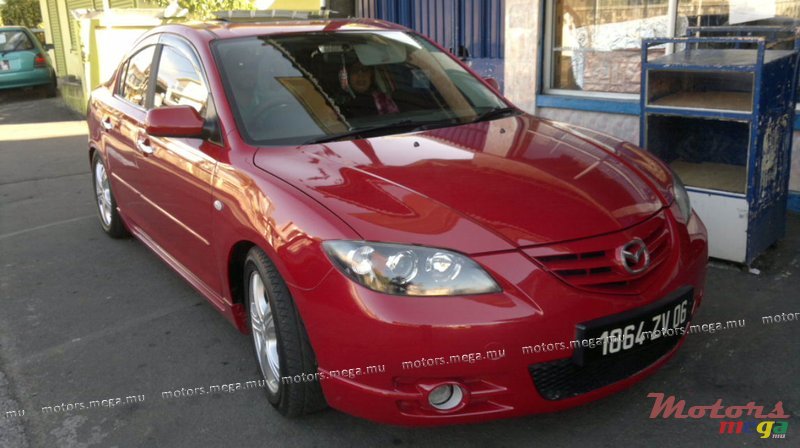 2006' Mazda 3 photo #3
