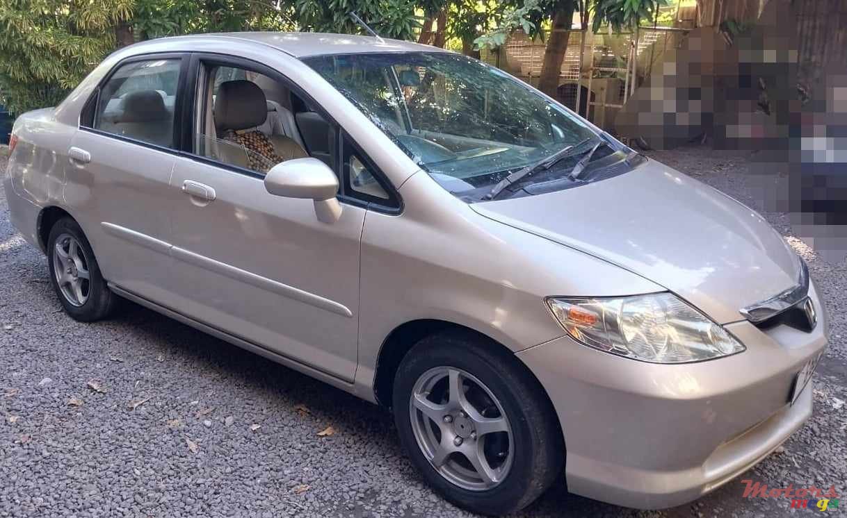 2003' Honda City photo #1