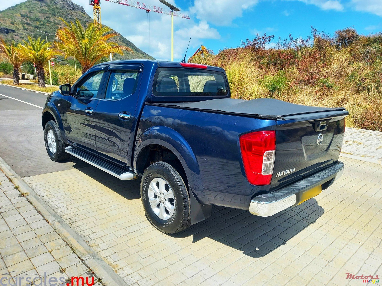 2018' Nissan Navara SE 4x4 2.5 photo #3