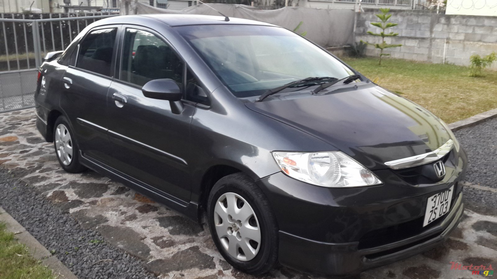 2003' Honda City photo #1