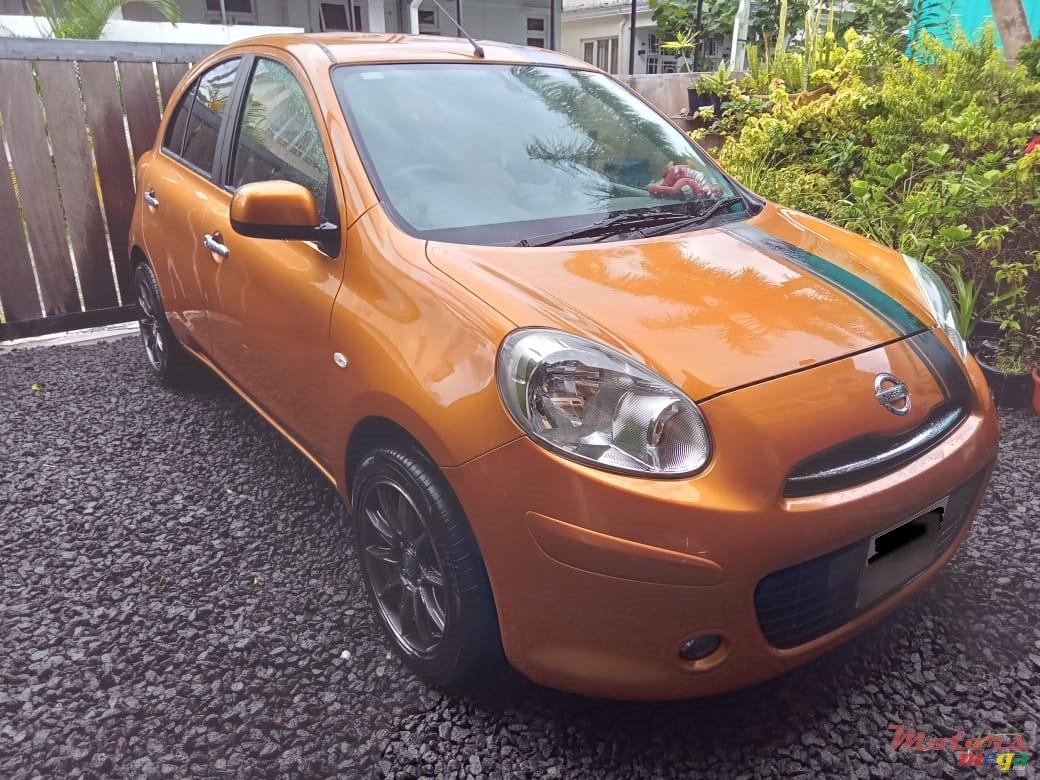 2013' Nissan March photo #1