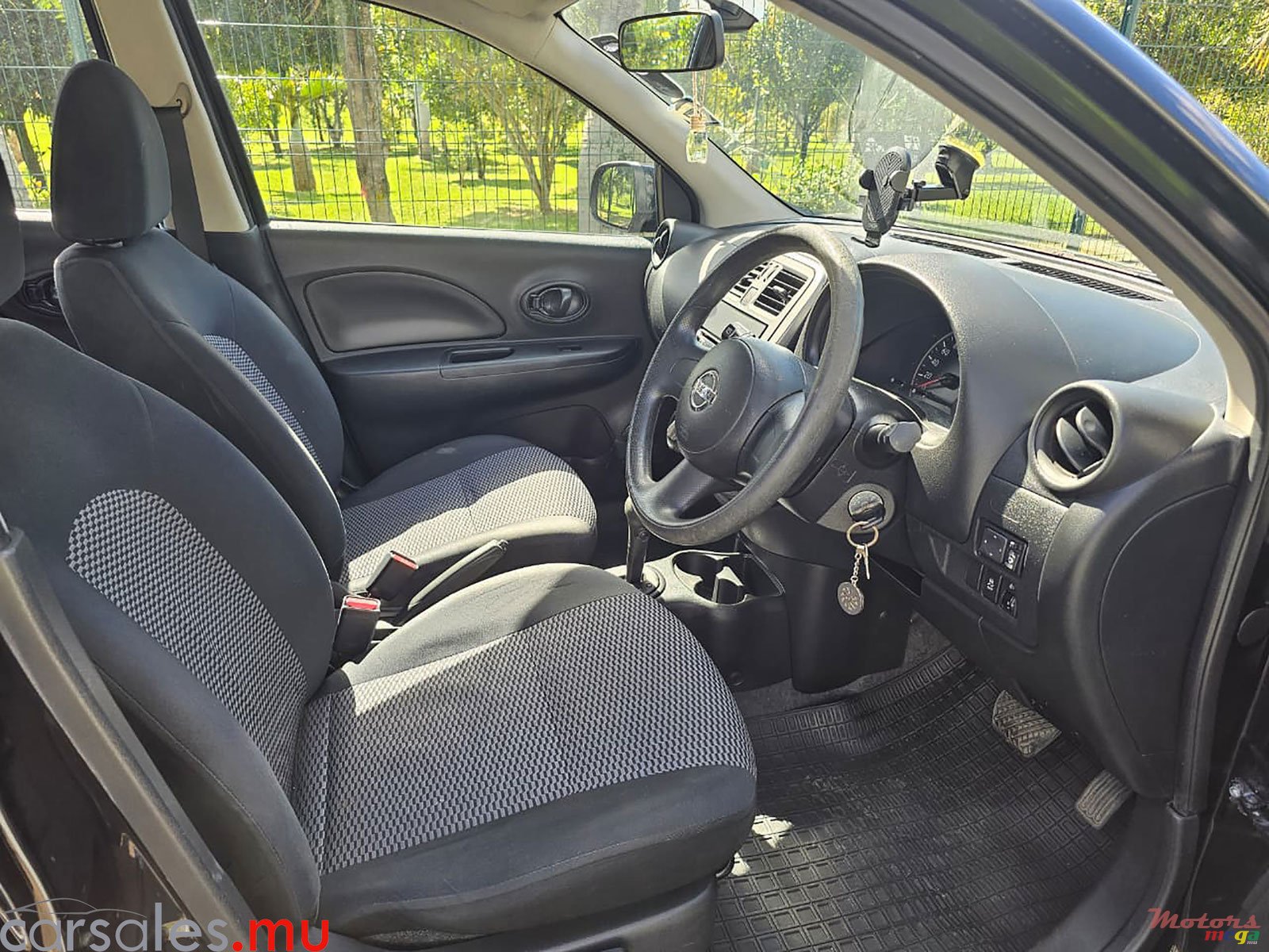 2014' Nissan March 1.2 photo #6