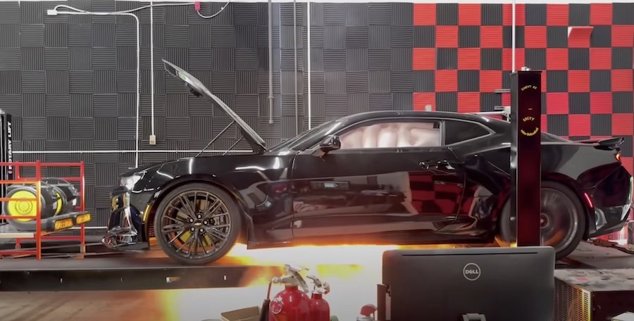 Chevy Camaro ZL1 With 800+ HP Bursts Into Flames During Dyno Test