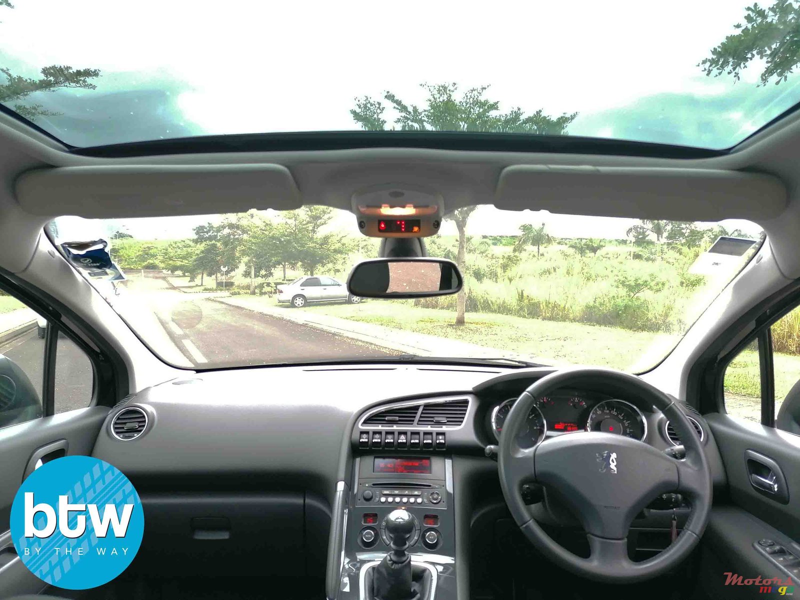 2013' Peugeot 3008 photo #6