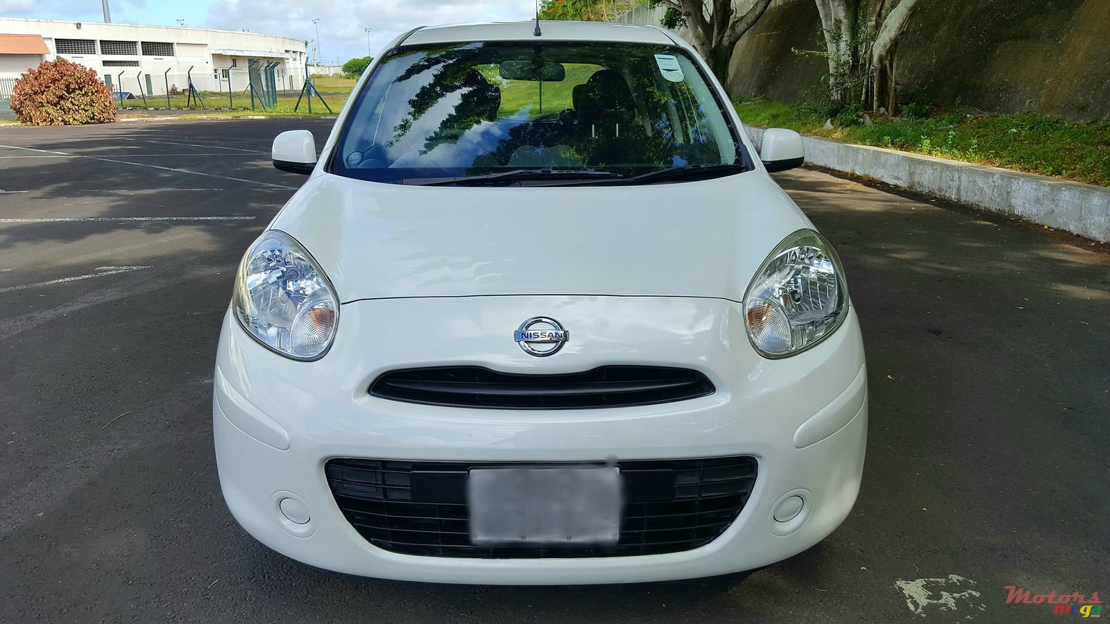 2011' Nissan March photo #1