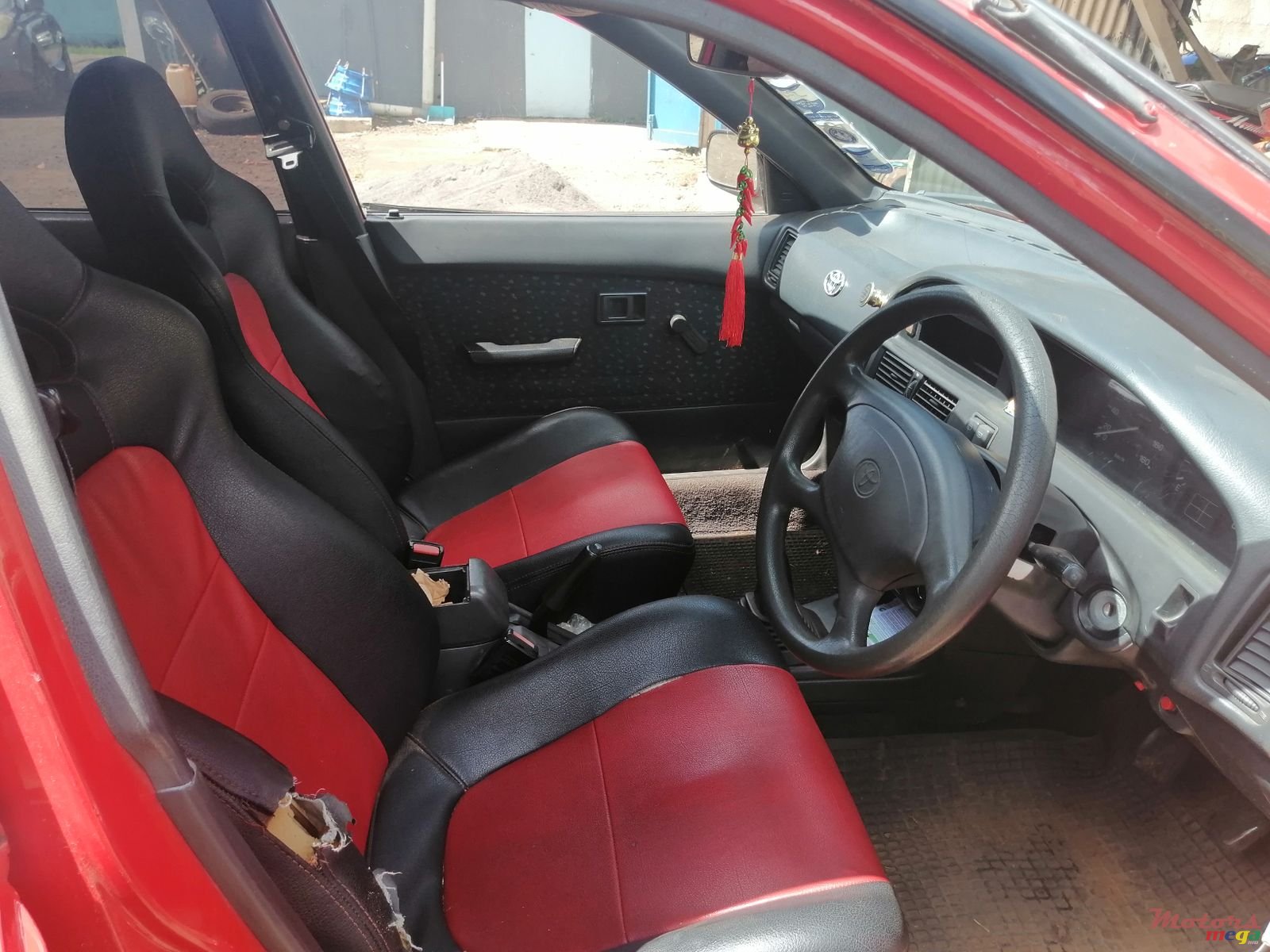 1998' Toyota Tazz photo #4