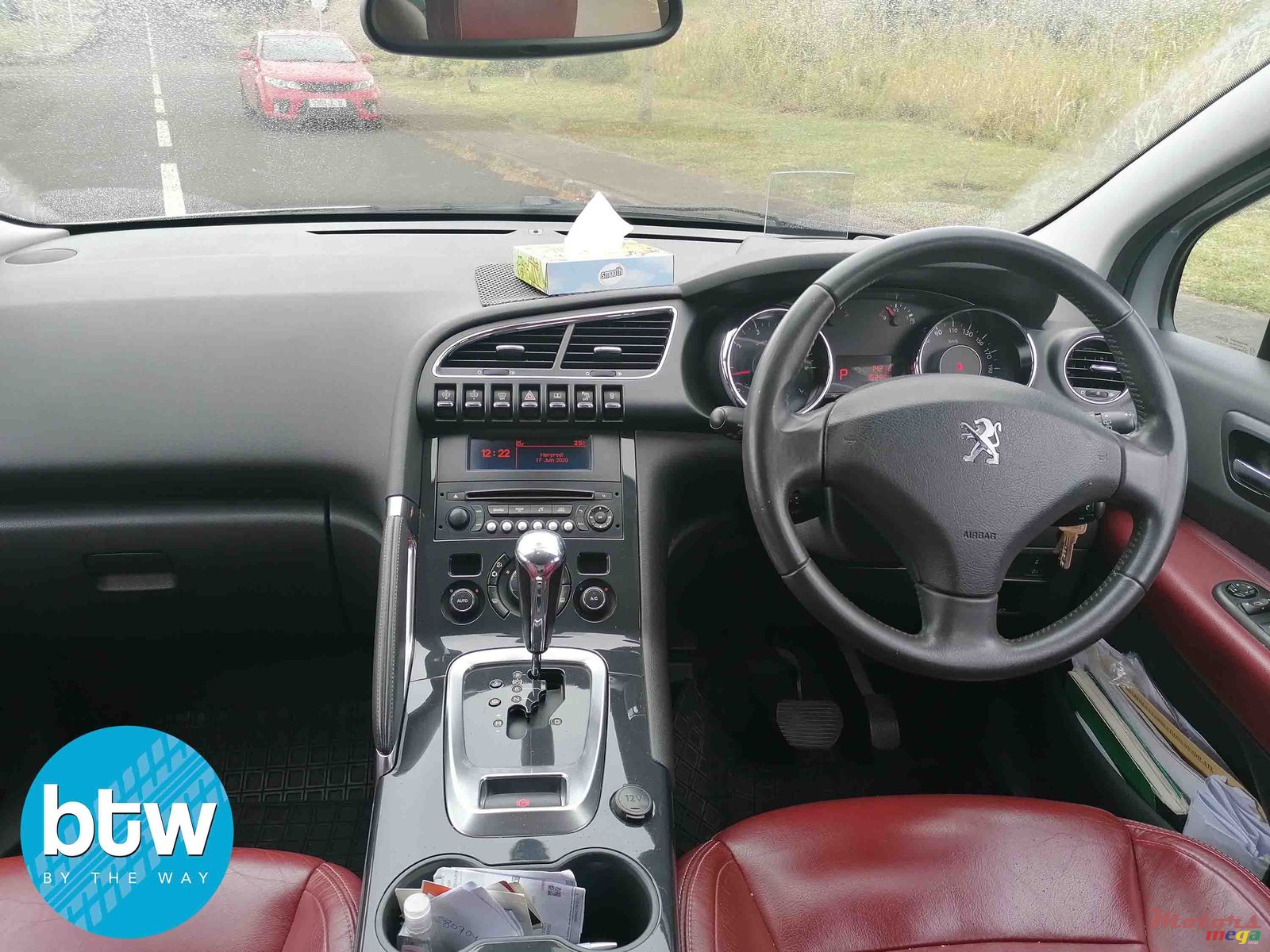 2014' Peugeot 3008 photo #6